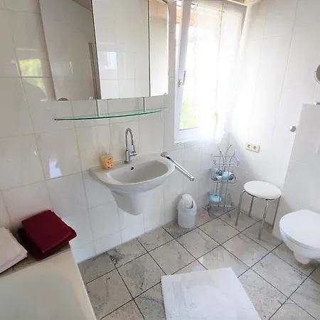 Appartement Abc Im Winter Meersburg